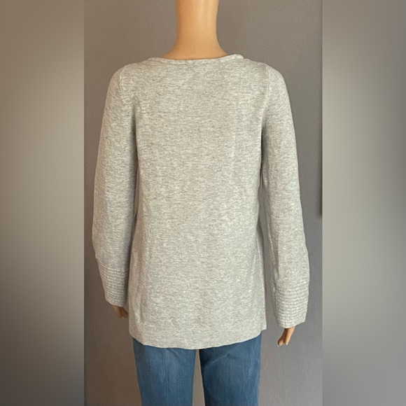 🌷ANN TAYLOR WOOL BLEND BELL SLEEVE SWEATER SZ SP - Picture 3 of 4